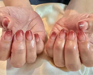 ネイル 藤井 里緒奈のネイルデザイン