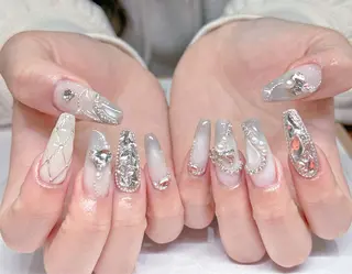 ネイル Nana チップ長さ出し専門店のネイルデザイン