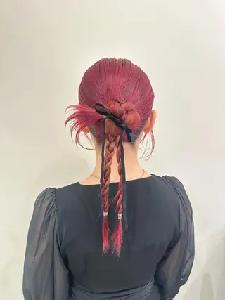 ロング カラー ヘアアレンジ タイトボブ個性派カラ ーAKANEのヘアスタイル