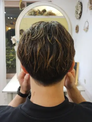 ショート amiu/カラー/ス パ🐰土井志歩のヘアスタイル