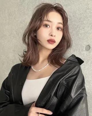 ミディアム ユズキ/大人可愛い♡ レイヤーstyleのヘアスタイル