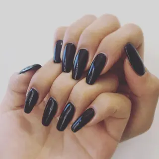 ネイル EARTH上尾店所属・藤倉 千恵美のネイルデザイン