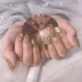 ネイル MANDARIN beaute所属・マンダリンボーテ Ayakaのネイルデザイン