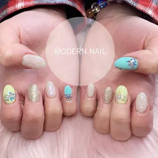 ネイル 小川 玲奈のネイルデザイン