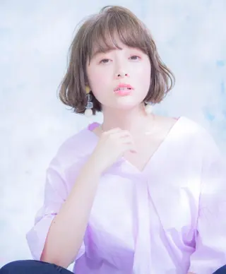 ショート カラー 齋藤 咲のヘアスタイル