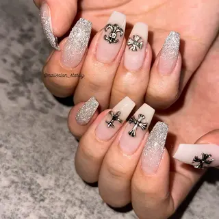 ネイル Starliy所属・~Starliy~ 三重県津市のネイルデザイン