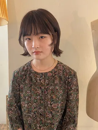 ショート カラー 小日向 沙織のヘアスタイル