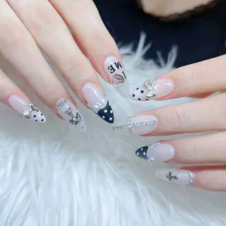 ネイル ANH NAIL ゴテゴテ専門店💎のネイルデザイン
