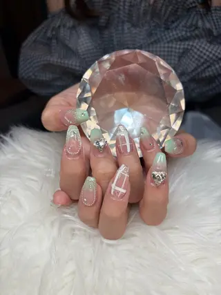 ネイル amy nail所属・ゆず ☺︎のネイルデザイン