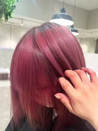 カラー 森 理音のヘアスタイル