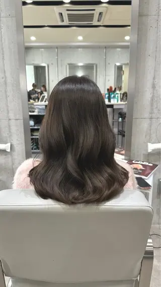 セミロング RUKA🩰透明感 寒色カラー/レイヤーのヘアスタイル