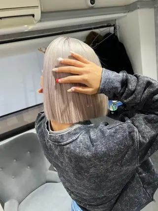 ミディアム 植辻 春佳のヘアスタイル