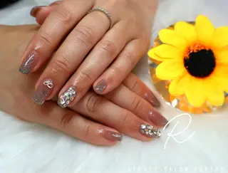 ネイル R MIIのネイルデザイン