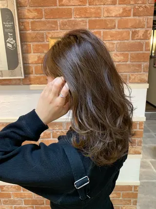 ロング カラー パーマ ヘアアレンジ マツエク・マツパ レイヤー＆カラー 人気美容師倉崎涼のヘアスタイル
