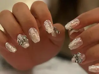 ネイル 新山 聖のネイルデザイン