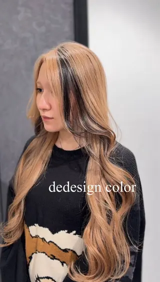 カラー ZAZA AOYAMA所属・ブリーチ・デザイン カラー/江原のヘアスタイル