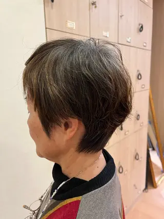 ショート Ha naのヘアスタイル