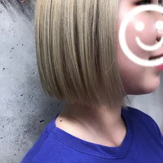 ショート wakana 【ブリーチカラー】のヘアスタイル