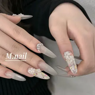 ネイル M.nailsalon所属・M. nail【銀座店】のネイルデザイン