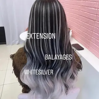 ロング カラー エクステ🩵ブリーチ 韓国ヘア🩵KAEのヘアスタイル