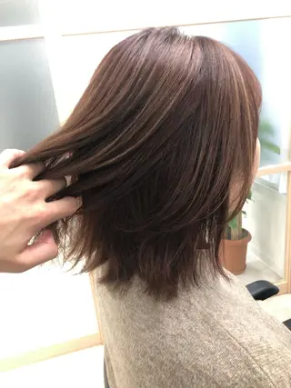 カラー 透明感カラー 山中のヘアスタイル
