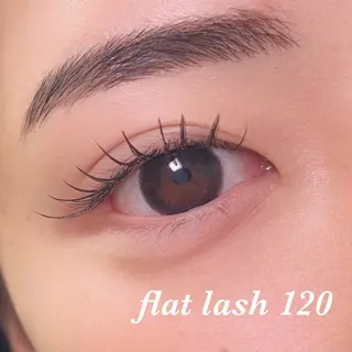 マツエク・マツパ Frau eyelash&eyebrow所属・Frau 清水のマツエク・マツパデザイン
