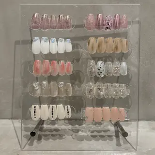 ネイル 𝐫𝐚𝐢 𝐧𝐚𝐢𝐥の眉毛・アイブロウイメージ