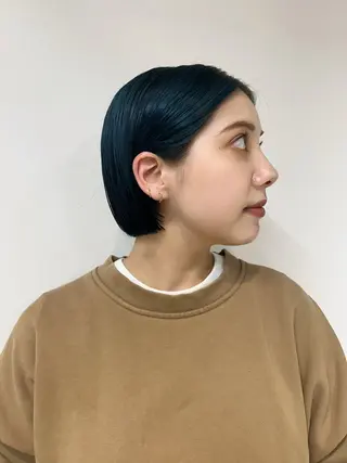 ショート ⚪️ニュアンスカラー ⚪️ハイトーン　マユのヘアスタイル