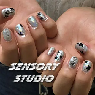 ネイル ジョ ジョのネイルデザイン