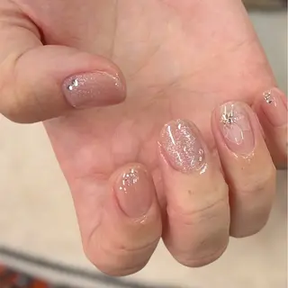 ネイル アトリエ　ミモザ所属・いまむら あかりのネイルデザイン