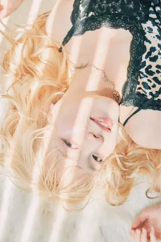 ロング カラー ヘアアレンジ 🧸艶々韓国ヘア 🧁mizunaのヘアスタイル