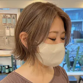 カラー ヤマダ サクラのヘアスタイル