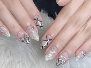 ネイル Julli ジュリのネイルデザイン