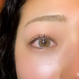 マツエク・マツパ from nail所属・フロムネイル airiの眉毛・アイブロウイメージ