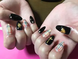 ネイル 高山 歩美のネイルデザイン