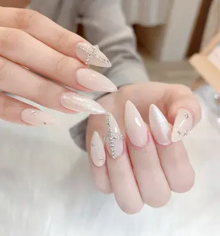 ネイル RiRi ネイル/マツエクのネイルデザイン