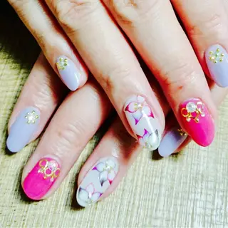 ネイル 安藤 Charlotteのネイルデザイン