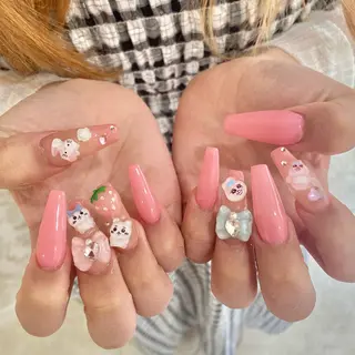 ネイル 爪屋所属・橋本 里香のネイルデザイン