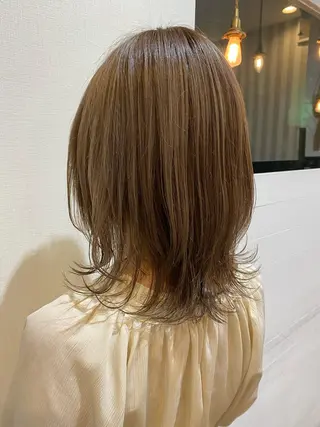 ミディアム カラー sol Amiのヘアスタイル