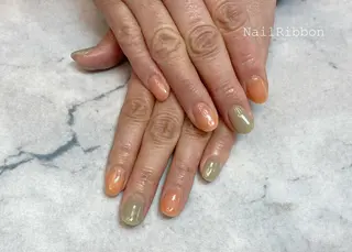 ネイル ネイルリボン 受付スタッフのネイルデザイン