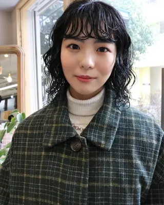 ミディアム パーマ 松村 澪里のヘアスタイル