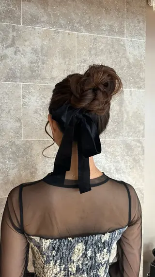 ロング seri💜艶カラー 💖ヘアアレンジのヘアスタイル