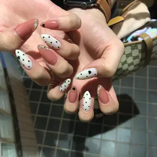 ネイル 河野 弥月のネイルデザイン