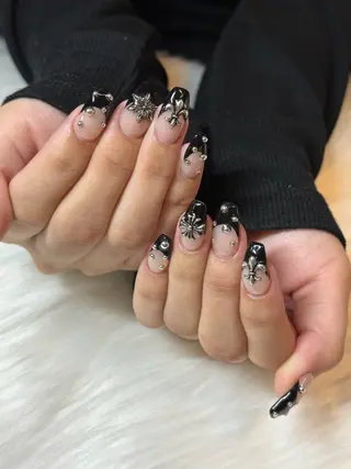 ネイル Mai 🪽🩵のネイルデザイン