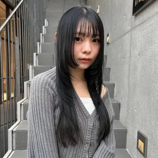 ロング グレージュ🐰透明感 カラー🫧akihoのヘアスタイル