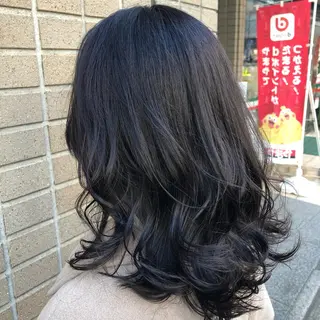 セミロング カラー 細めハイライト🩶 ボブ/レイヤーカットのヘアスタイル