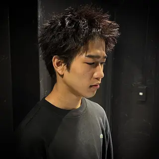 ショート スパイキーショート アメ村【戸兵吏駒】のヘアスタイル