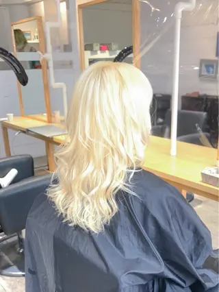 ロング カラー 鈴木 悠平のヘアスタイル