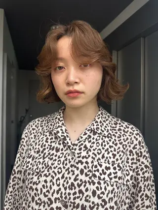 ショート カラー ボブ/レイヤー/ケア パーマ/リュウタのヘアスタイル