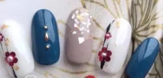 ネイル ゲン レイカのネイルデザイン